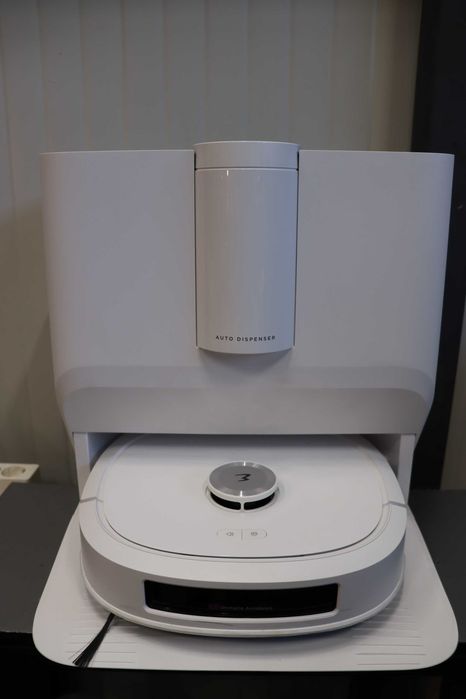 Самоизпразваща робот прахосмукачка Eureka J20 ULTRA,8000Pa,моп, сушене