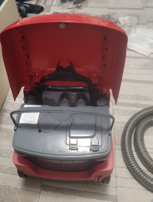 Aspirator BOSCH Wet And Dry