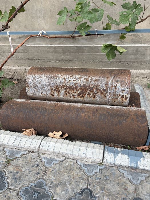 Трубы и газ балон