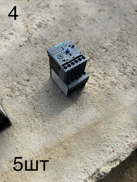 Тепловое реле перегрузки. Контактор. Блок дополнительных контактов