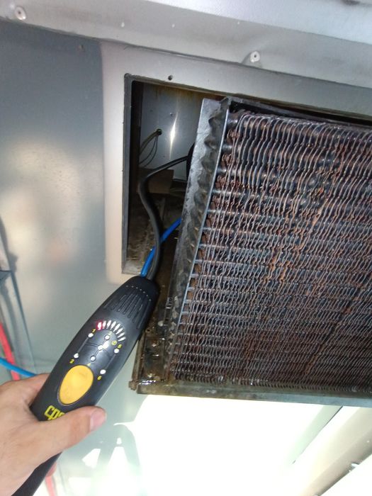 Frigotehnist, reparații frigorifice