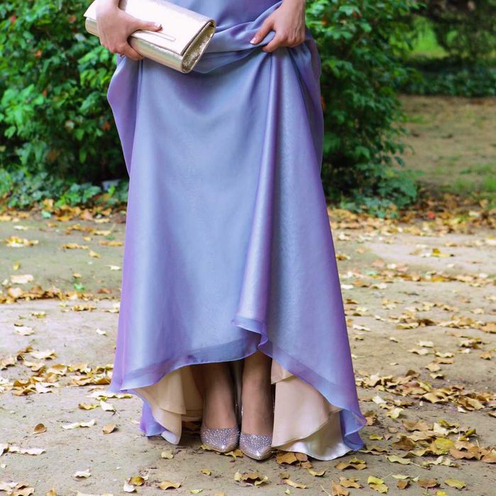 Лилава бална рокля