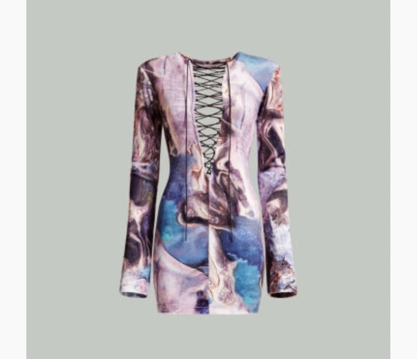 Hm лимитирана рокля