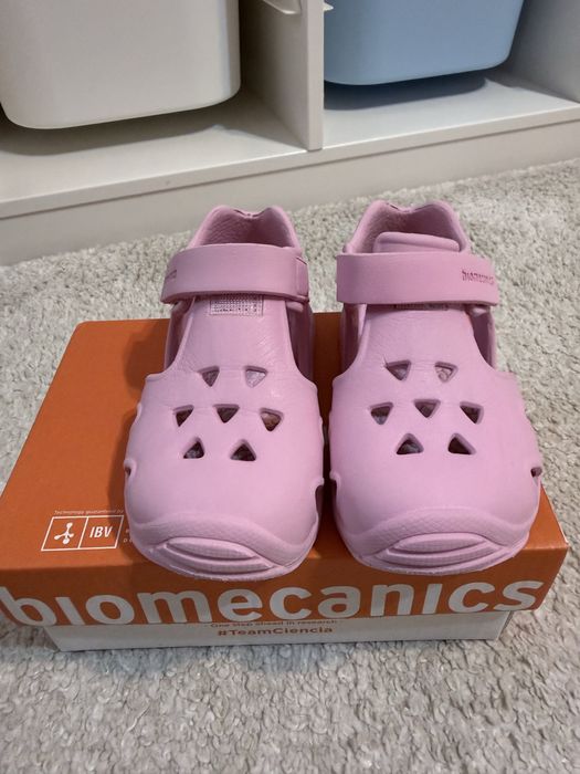 Sandale Biomecanics, marimea 23, 151 mm