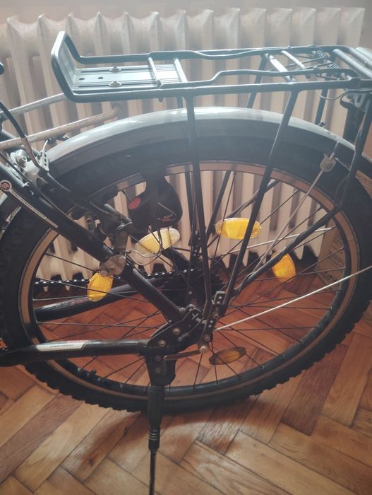 Vind bicicleta focus în stare bună de funcționare.