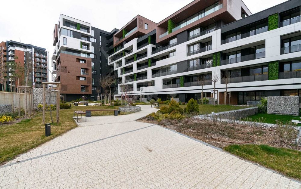 Продава се Тристаен апартамент в София, Кръстова вада - 133 кв.м за 1980 €/кв.м - Снимка #16