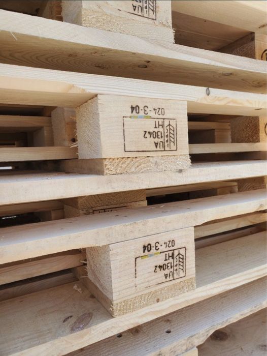 Vand paleti din lemn