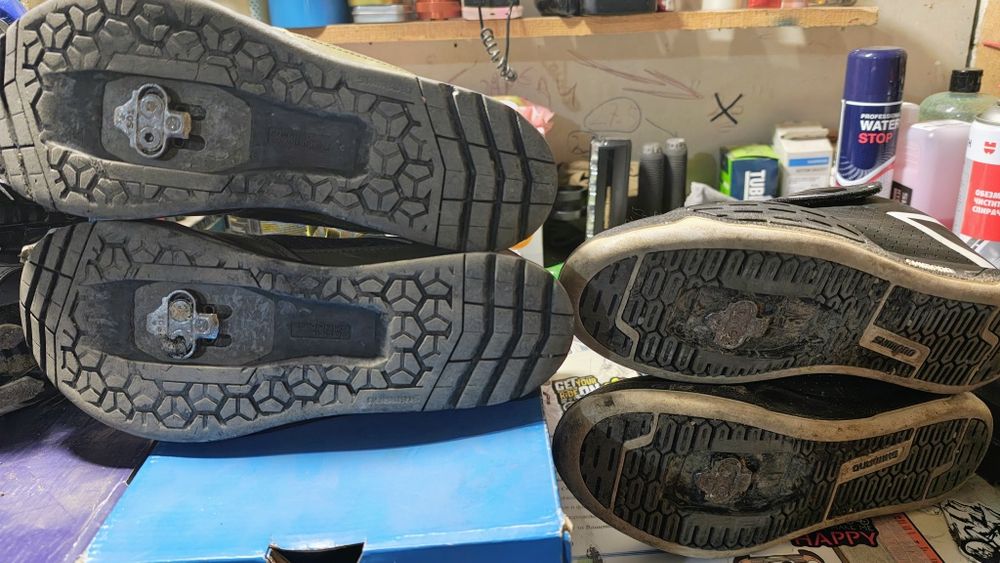 Обувки и педали за велосипед(всичко)