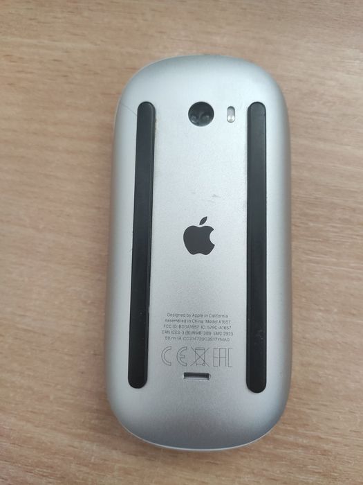Apple Magic Mouse 2 A1657 безжична мишка, бяла