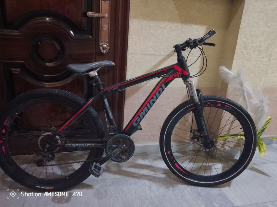 Velik 1 yil xaydalgan. 2024 yil olingan. Xolati yaxshi.  Srochna sotil