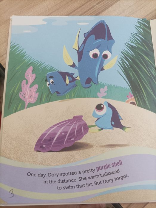 Книга на английском языке История Дори Finding Dory