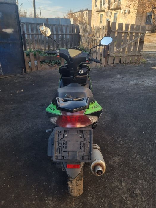 Скутер racer flame