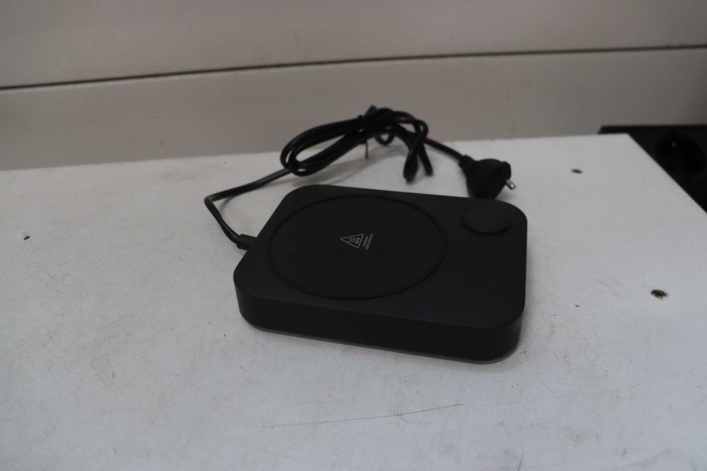 Затопляща подложка за чаша с USB