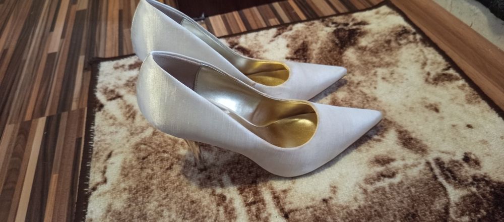 Дамски кокетни обувки