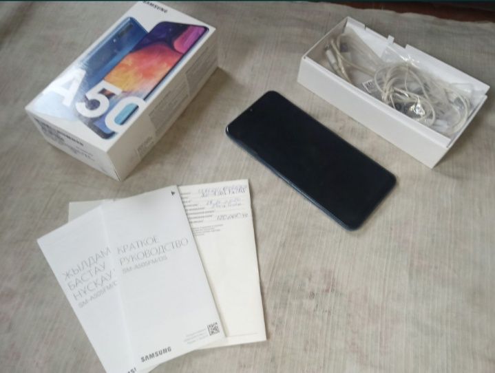 Samsung A50 (оригинал)