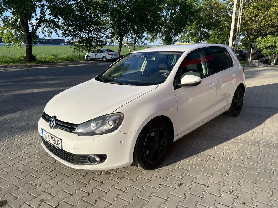 VOLKSWAGEN Golf 2011 — imagine 2