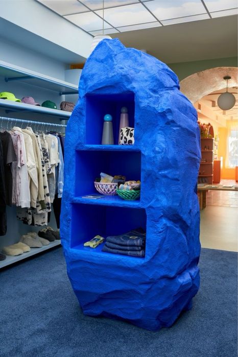 Комод шкаф витрина