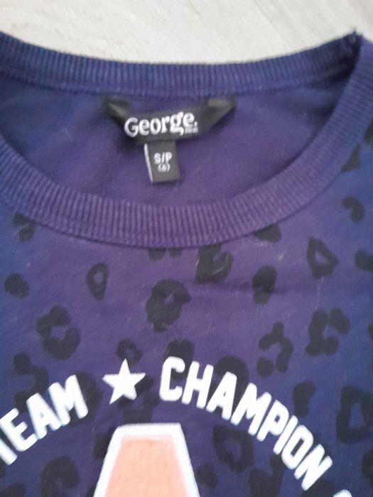 Запазени детски дрехи