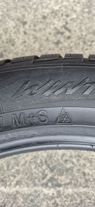 4 anvelope iarna ca noi Vredestein 265/45/21,dot 2022.Pret/bucata.