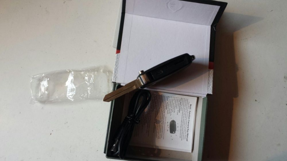 Cheie cu cameră video