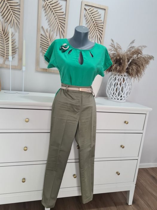 Ținută completa pantaloni kaki H&M, bluza verde Brosa handmade