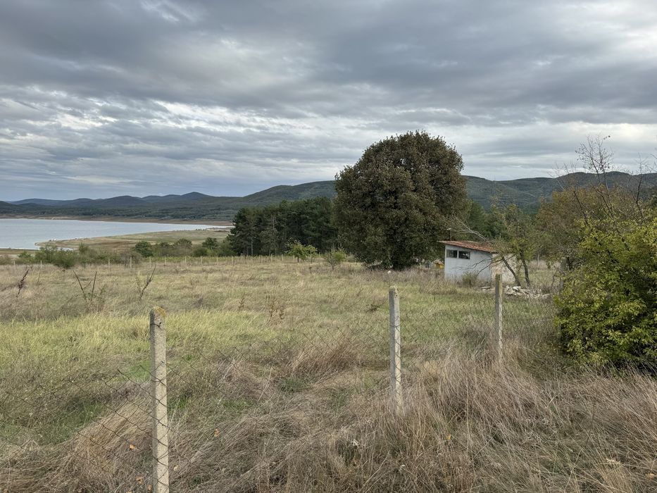Продаеа парцел, с. Паничерево, язовир “ Жребчево”