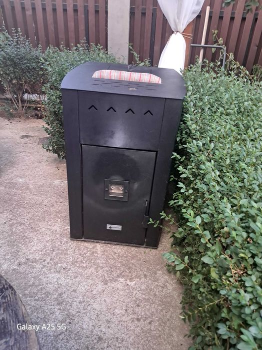 Пелетна камина с водна риза EcoSpar Minima B 12kW