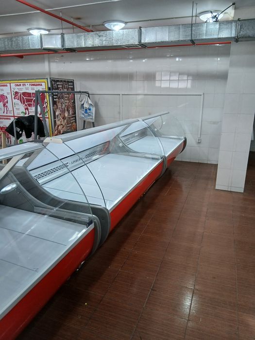 Холодильные витрины