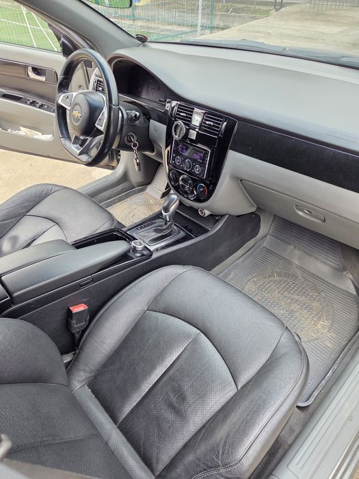 Джентра мокрый асфальт