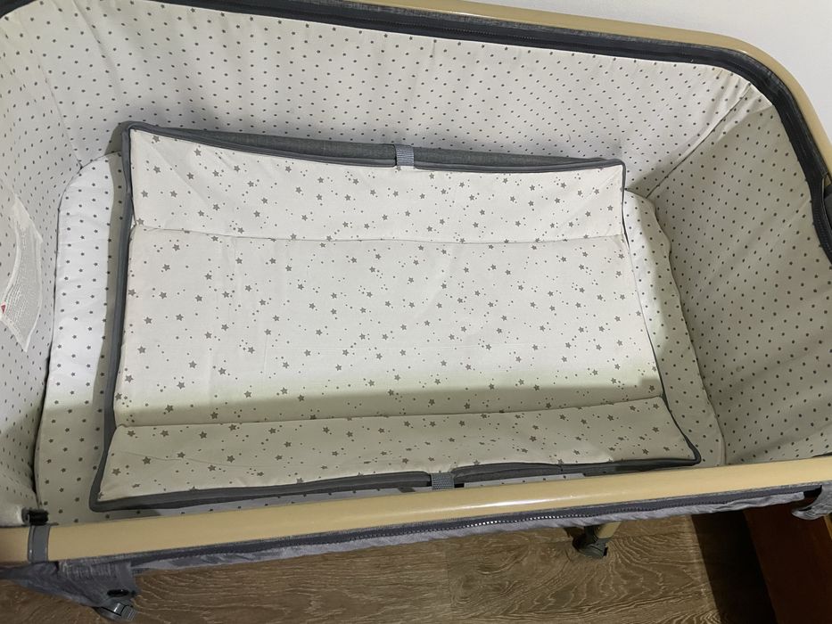 Детский манеж почти новый