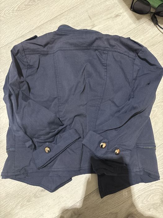 Синьо Яке / Сако