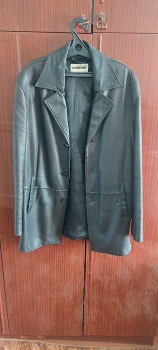 Продам кожаный сюртук