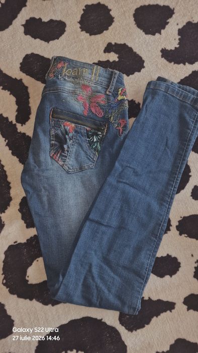 Blugi originali Desigual