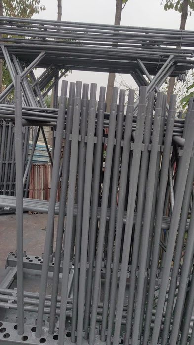 Schela metalica dimensiuni mari si mici