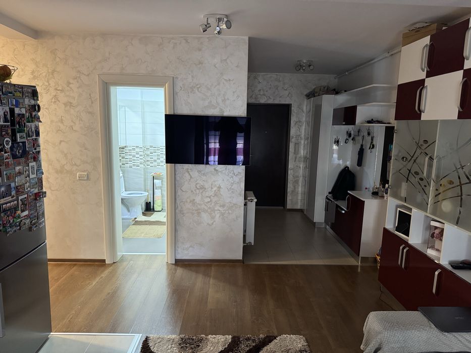 Vand aprtament 2 camere Dumbravita