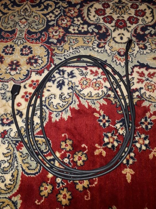 Продаю ps3 slim 230 gb прошитый cobra