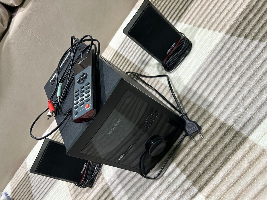 Акустическая система Microlab M700-U