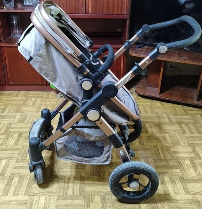 Детская коляска //