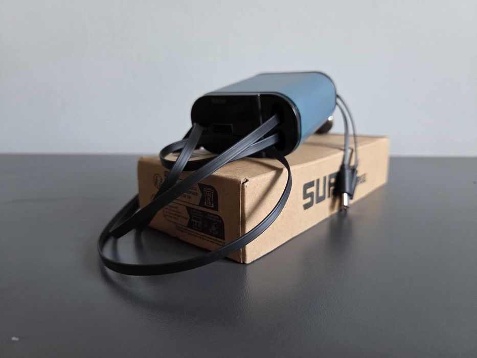 Încărcător auto retractabil 120W - cu 2 cabluri + port USB | NOU