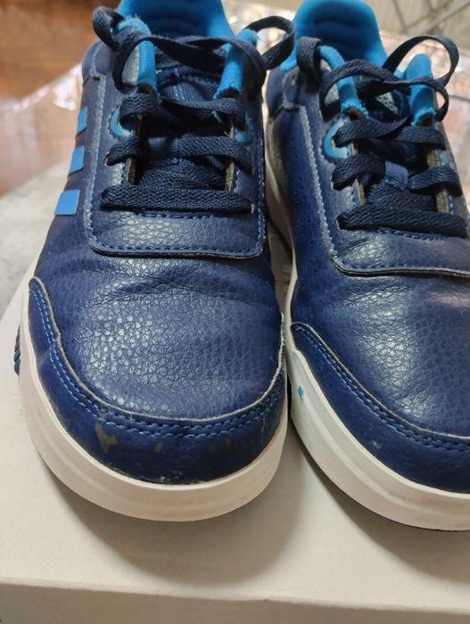 Адидас маратонки 37 1/3