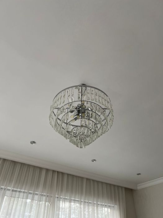 Люстра 2 штуки новые