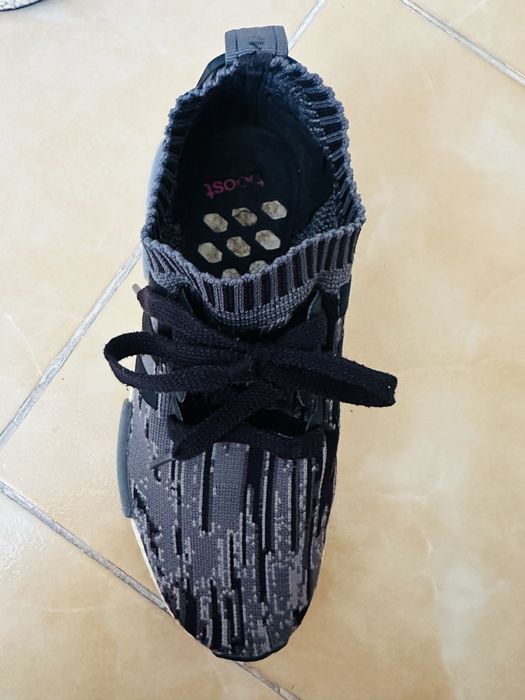 Продаи кроссовки adidas