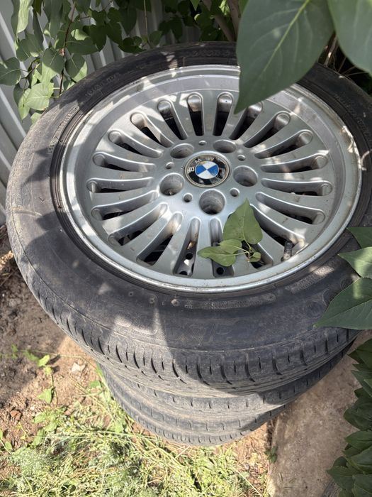 Продам колеса бмв  на р16