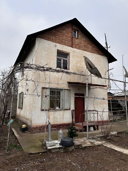 Дача в Чирчике с пропиской