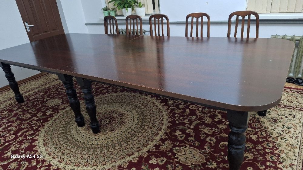 Продам стол стуля