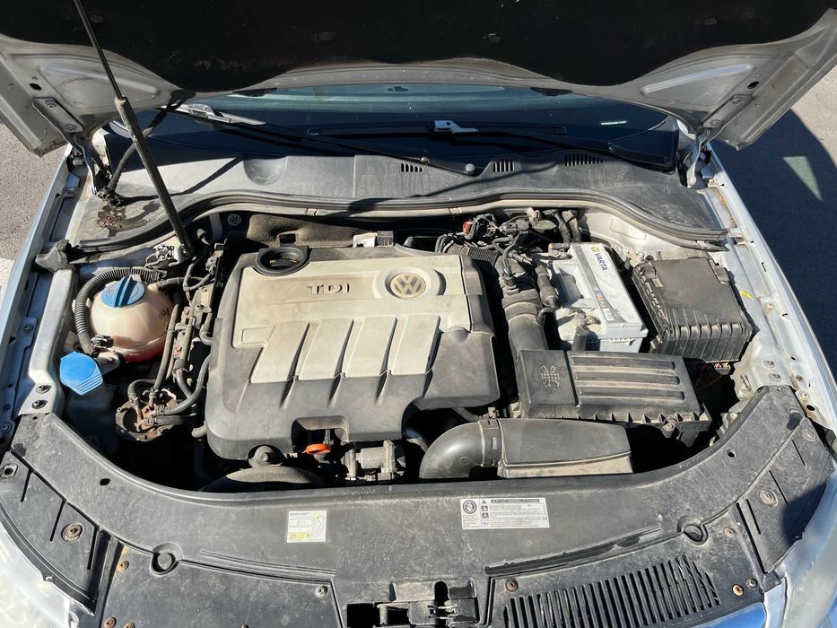 Volkswagen Passat B6 - Manual - 2.0 TDI (2009)