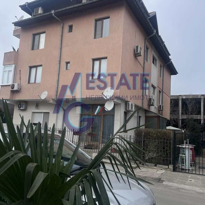 Партерно студио за живеене близо до плажа в гр. Царево.