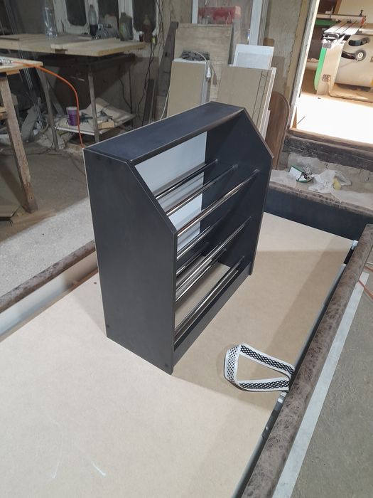 Под обувь сотилади