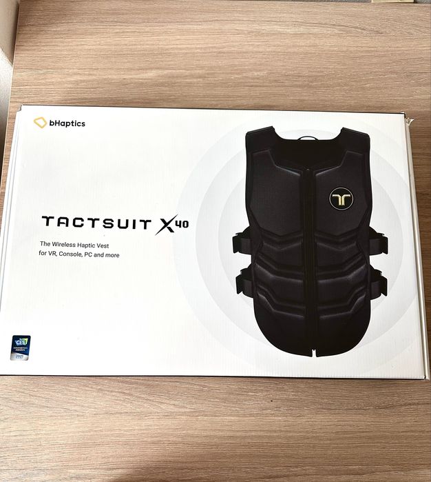 bHaptics TackSuit X40