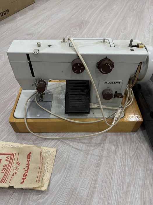 Швейная машина ЧАЙКА-143А, электрическая